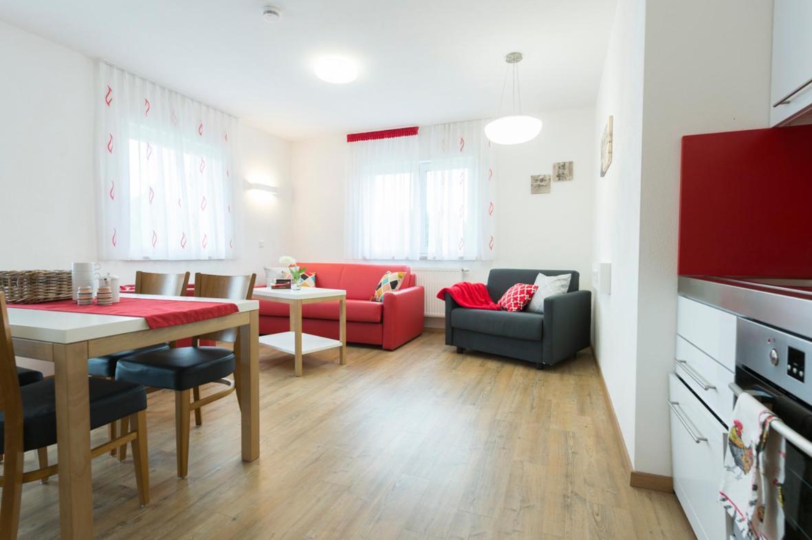 Hofmann'S Apartements & Ferienwohnungen Oberdachstetten Екстер'єр фото