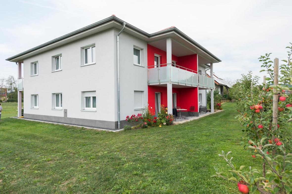 Hofmann'S Apartements & Ferienwohnungen Oberdachstetten Екстер'єр фото