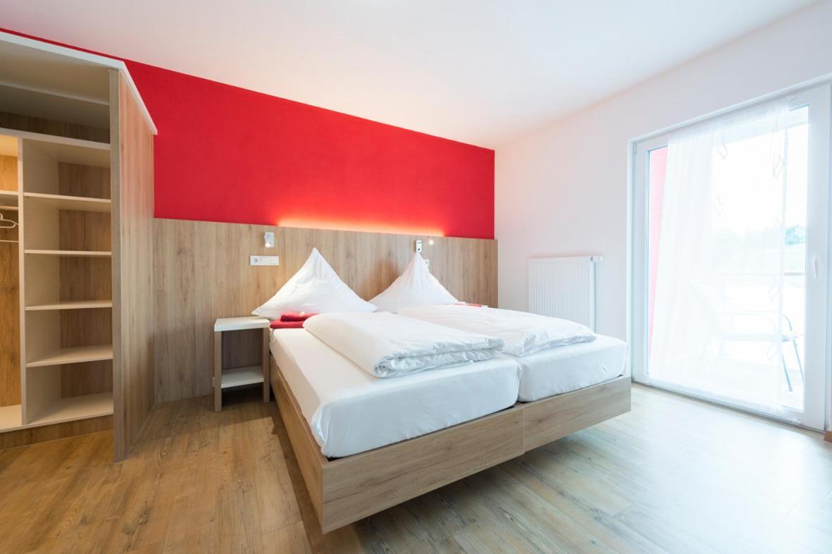 Hofmann'S Apartements & Ferienwohnungen Oberdachstetten Екстер'єр фото