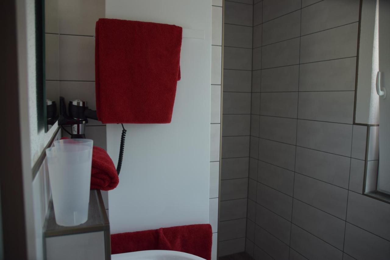Hofmann'S Apartements & Ferienwohnungen Oberdachstetten Екстер'єр фото